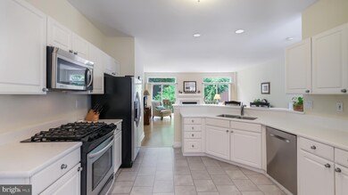 431 Wooded Way unit 27, Newtown Square, PA 19073 - photo 5