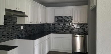 929 Paradise Cove Rd, Pottsboro, TX 75076 - photo 4