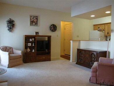 1976 Curry Rd, Schenectady, NY 12303 - photo 5