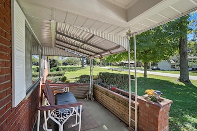 580 Lang Rd, Cincinnati, OH 45244 - photo 5