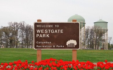 71 S Sylvan Ave, Columbus, OH 43204 - photo 2