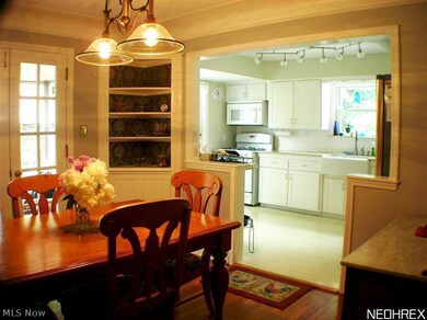 1976 E 228th St, Euclid, OH 44117 - photo 3