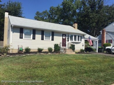 4 N Carrie - Front House 2