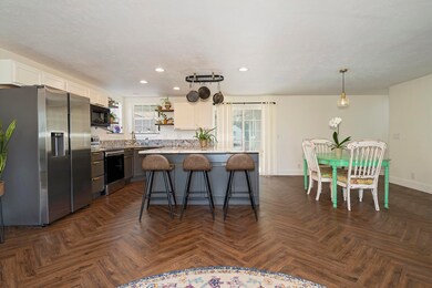 2136 E McAndrews Rd, Medford, OR 97504 - photo 6