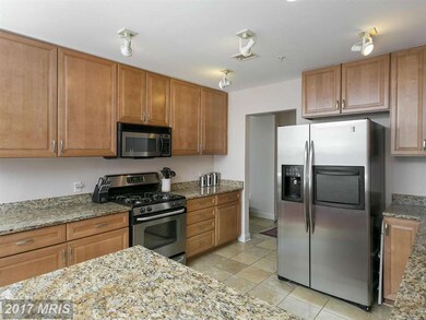 717 President St, Baltimore, MD 21202 - photo 7