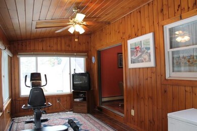 Sunroom w/ Lots of Light