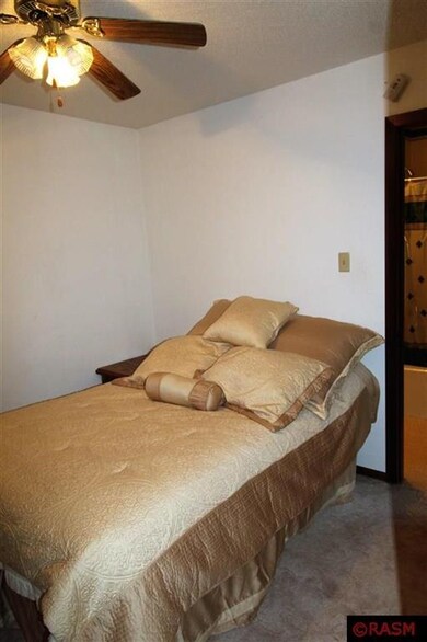 1126 N Payne St, New Ulm, MN 56073 - photo 3