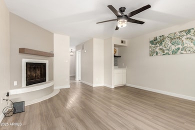 1425 E Desert Cove Ave unit 15A, Phoenix, AZ 85020 - photo 6