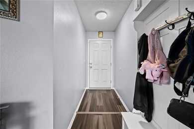 2416 King Ave, Des Moines, IA 50320 - photo 4