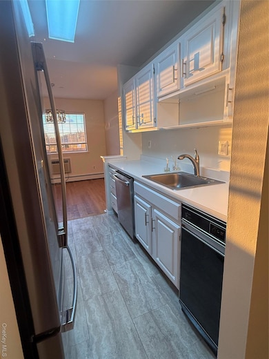 Copper Beech unit 1-25, White Plains, NY 10601 - photo 5