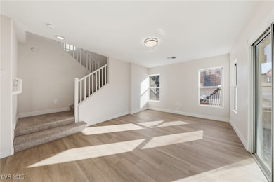 10625 Calf Creek Ct, Las Vegas, NV 89129 - photo 2