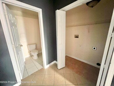 112 E Market St unit 6, Scranton, PA 18509 - photo 4