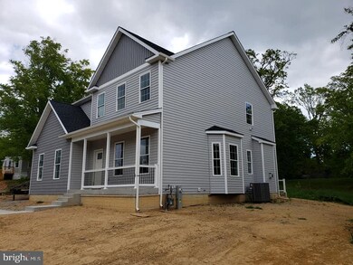 7505 Gum Spring Rd, Rosedale, MD 21237 - photo 2