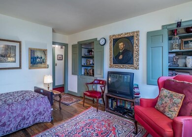 First floor bedroom, double closets (nor