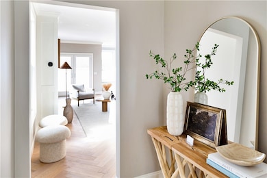 114 E Point Dr, East Providence, RI 02916 - photo 5