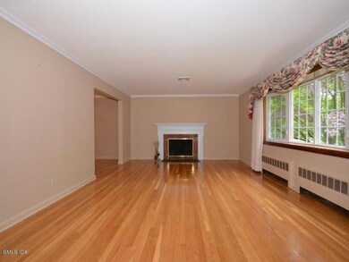 29 Midbrook Ln, Old Greenwich, CT 06870 - photo 2