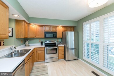 605 Budleigh Cir, Lutherville Timonium, MD 21093 - photo 5