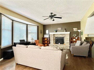 plenty of space for your largest gatherings....
