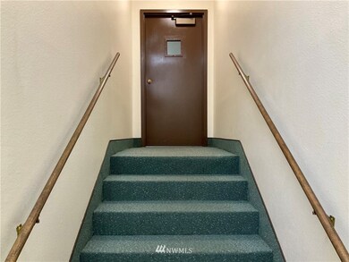 2005 Tibbetts Dr unit 301, Longview, WA 98632 - photo 7