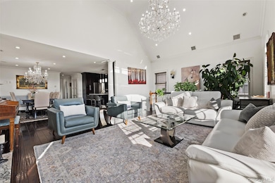 2063 Narragansett Ave unit 2, Bronx, NY 10461 - photo 4