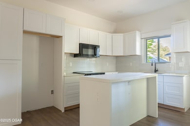 609 N Pearl Ave, Joplin, MO 64801 - photo 7