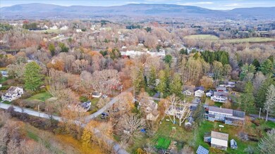 3 Polygraphic Ln, North Bennington, VT 05257 - photo 6