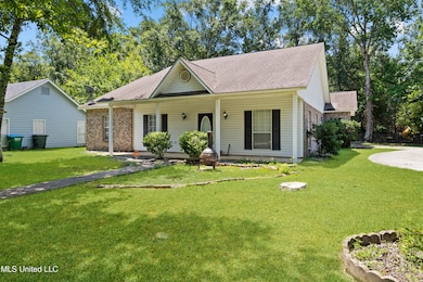 3313 Neptune Dr, Gautier, MS 39553 - photo 2