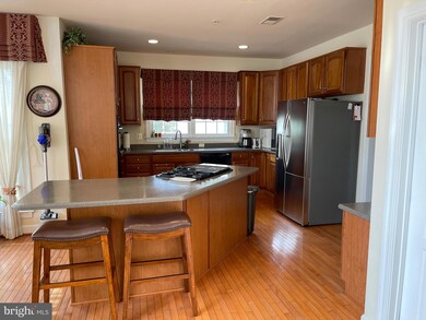 12907 Crickmore Trace, Bowie, MD 20720 - photo 4