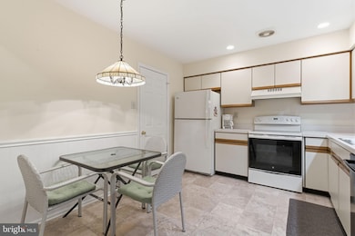 100 Bishops Gate Ln unit 67, Doylestown, PA 18901 - photo 5