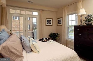 910 Hall Station Dr unit A, Bowie, MD 20721 - photo 5