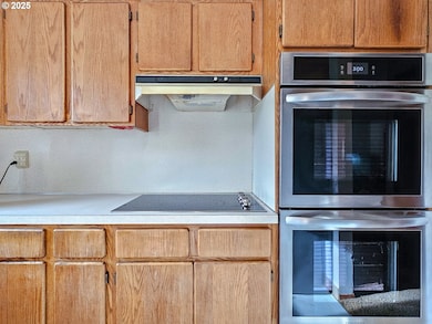 7750 N Decatur St, Portland, OR 97203 - photo 7