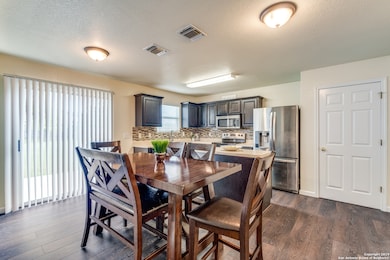 11023 Geneva Moon, San Antonio, TX 78254 - photo 5