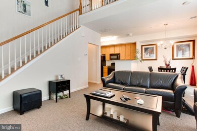 11110 Wortham Crest Cir unit 14, Manassas, VA 20109 - photo 6