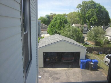 60 Samuel Ave, Pawtucket, RI 02860 - photo 4