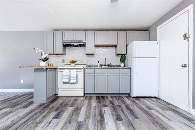 10 Danbury Dr unit 3, Methuen, MA 01844 - photo 4