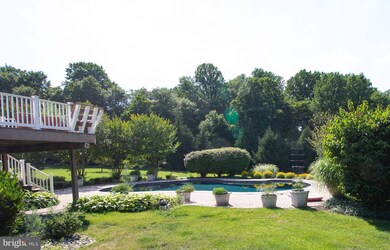 908 Dennisford Ct, Cockeysville, MD 21030 - photo 5