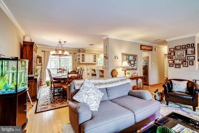 402 Camelot Dr, Brookhaven, PA 19015 - photo 7