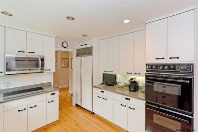 1499 Keyes Ave, Schenectady, NY 12309 - photo 7