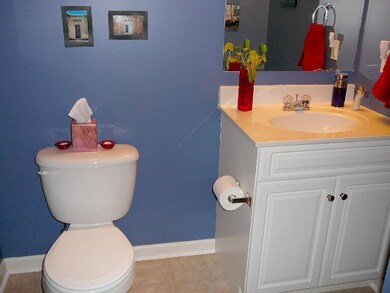 1039 Alexander Hamilton Ln, Harrisonburg, VA 22802 - photo 6