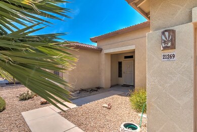 21269 E Roundup Way-4