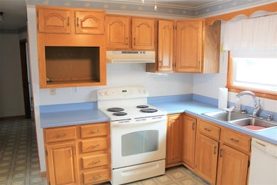 10 Willard Rd, Dover, NH 03820 - photo 4