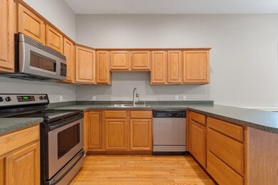 31 Ashland St unit 5, Haverhill, MA 01830 - photo 5