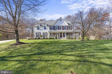 6852 Smithfield Ct, Centreville, VA 20120 - photo 5