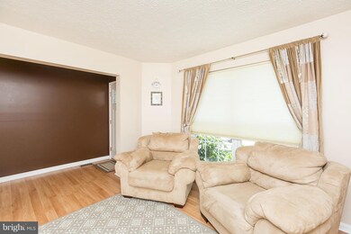 206 Heritage Throne Way, Edgewood, MD 21040 - photo 4
