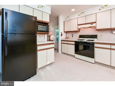 291 E Flagstone Dr, Newark, DE 19702 - photo 7