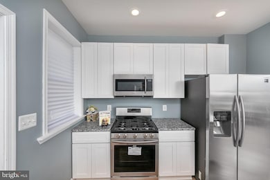 3715 Columbus Dr, Baltimore, MD 21215 - photo 3