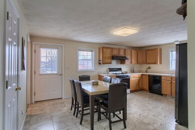 24 20th St unit 24, Lowell, MA 01850 - photo 5