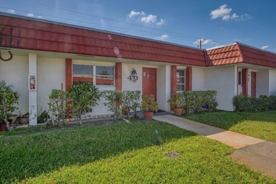 5800 Fernley Dr W unit 40, West Palm Beach, FL 33415 - photo 3