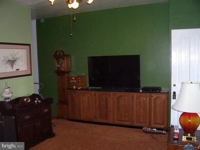 123 Elm St, Pottstown, PA 19464 - photo 4