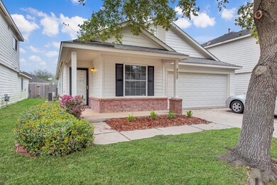 8835 Rainesville Ln, Houston, TX 77075 - photo 2